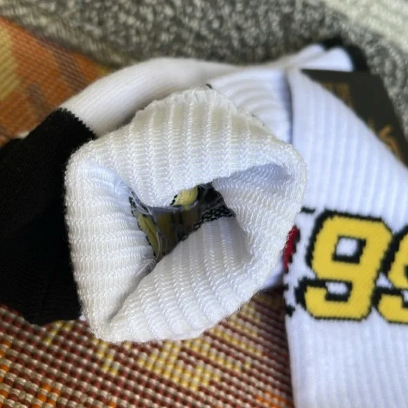 VANS “Off The Wall”  socks - Picture 10 of 10